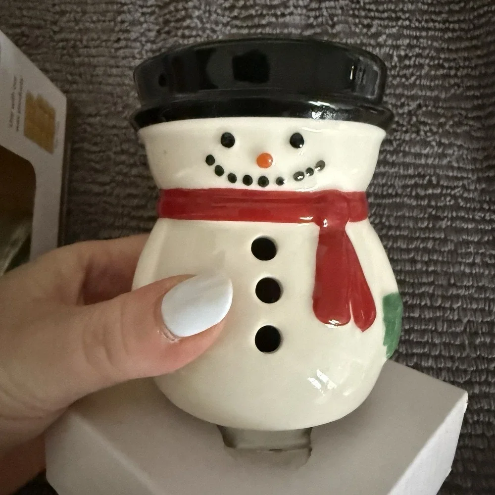 Snowman Candle Warmer Plug In Plugable Frosty Candle Melts Winter Christmas